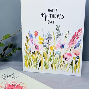 Folded Watercolour Mothers Day Cards, Pack of 6 Assorted Happy Mothers Day Greeting Note Cards, Floral Watercolour Mothers Day Art Cards image 7