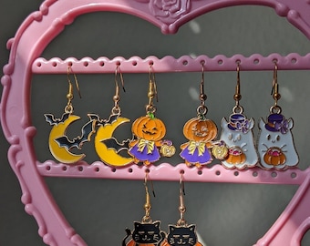 Spooky charm Halloween Earrings, Halloween Earrings Mystery