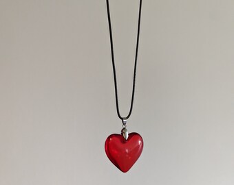 red glass heart necklace | y2k grunge necklace heart choker | red heart necklace | chunky puffy heart pendant necklace | 90’s emo necklace