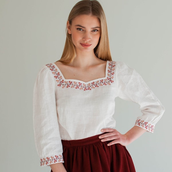 bestickte weiße Leinenbluse für Frauen, weiße ukrainische Bluse, florale Vyshyvanka-Bluse, bäuerliche Puffärmelbluse im Vintage-Stil