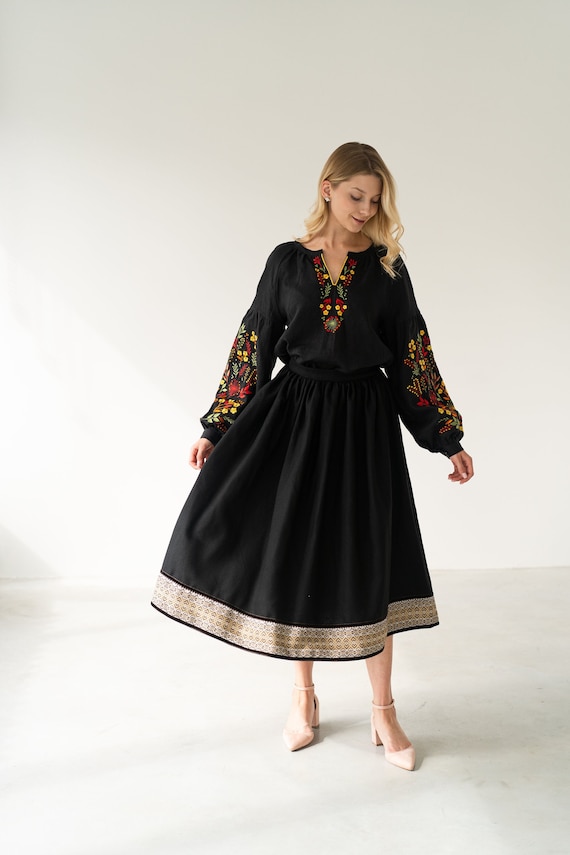 black dress eastern Girls Black Lawn Dress – Eastern Wear with Printed Shalwar Kameez Style –  Athenapparels main image 0