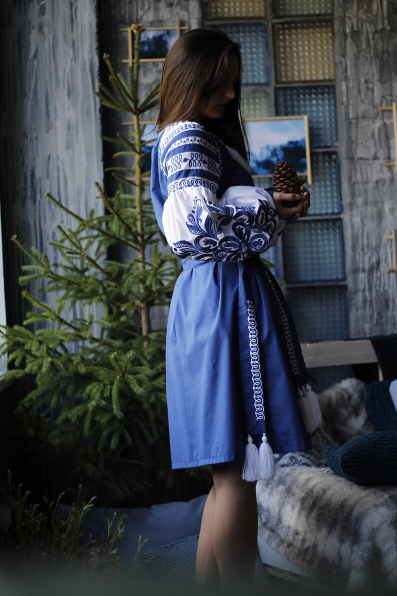 ukrainian embroidered dress voluminous balloon sleeve short kaftan boho chic bohemian caftan authentic wear slav dark blue vyshyvanka dress