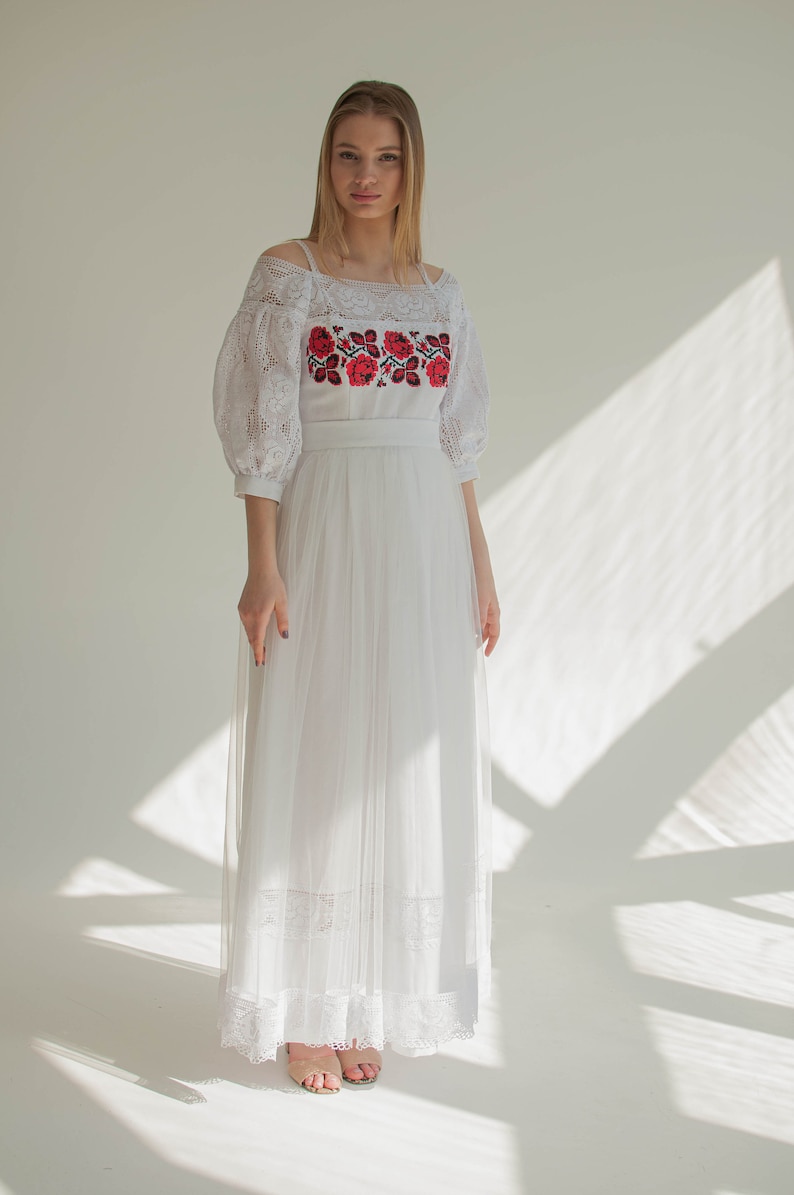 embroidered wedding dress, floral ukrainian dress, hungarian dress, boho wedding dress detachable tulle skirt, elopement dress image 2