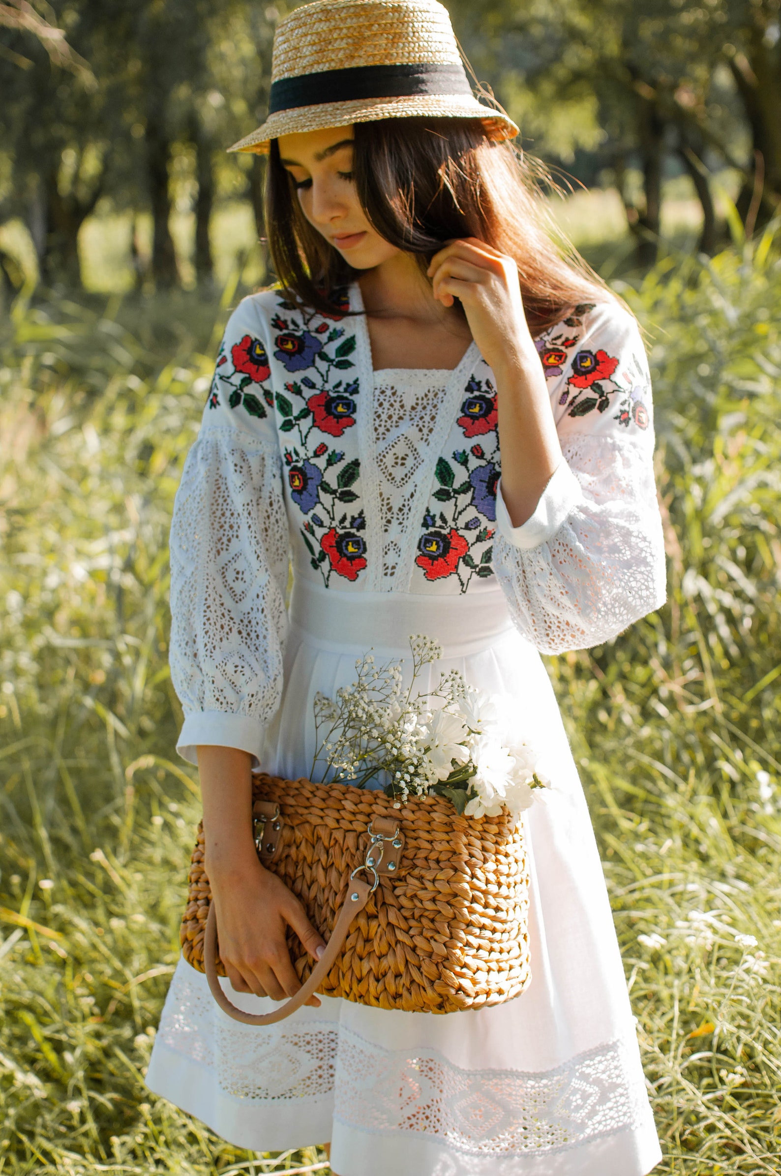 White ukrainian dress folk floral embroidered vyshyvanka | Etsy