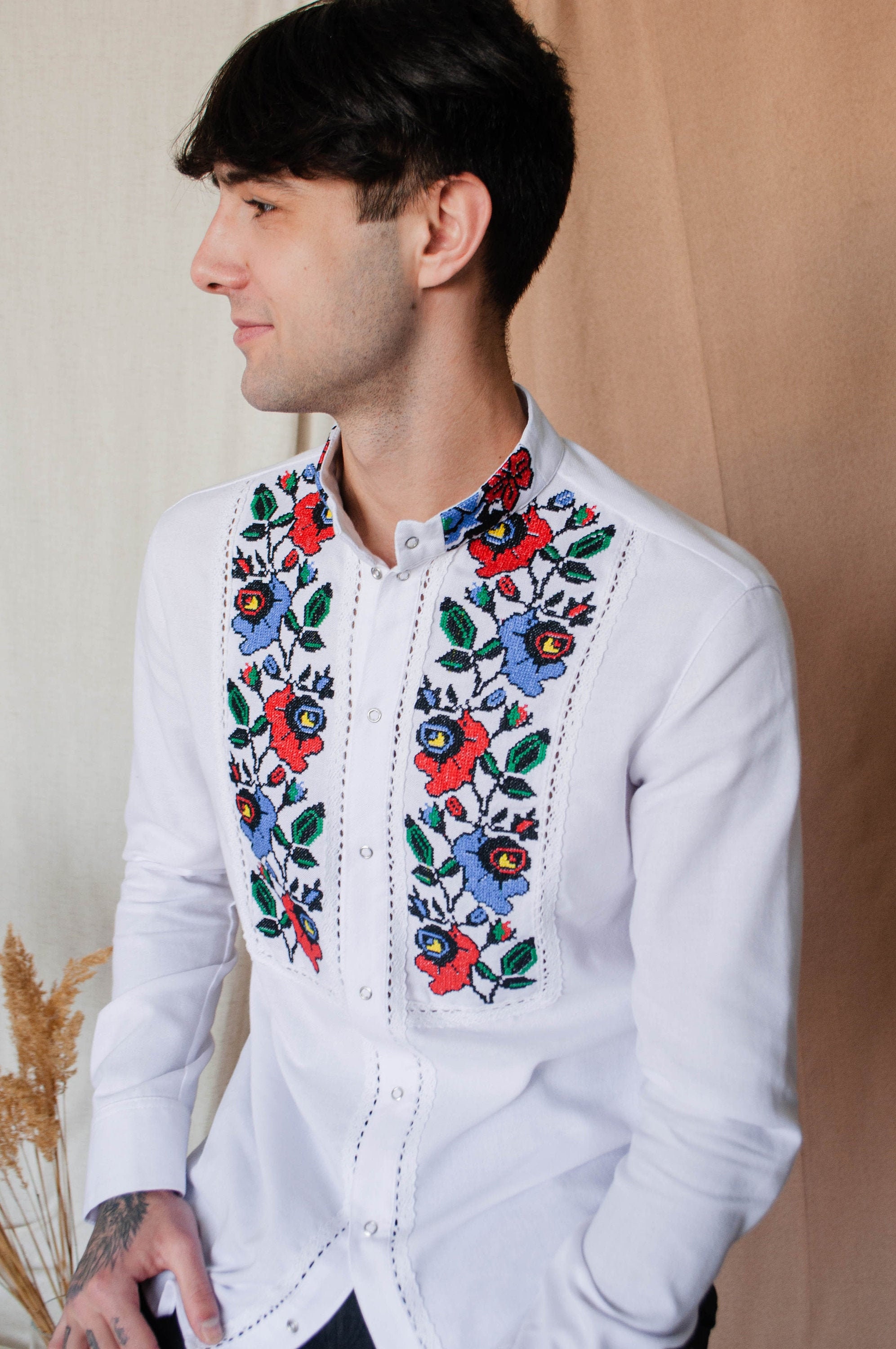 men's shirt with embroidered flowers