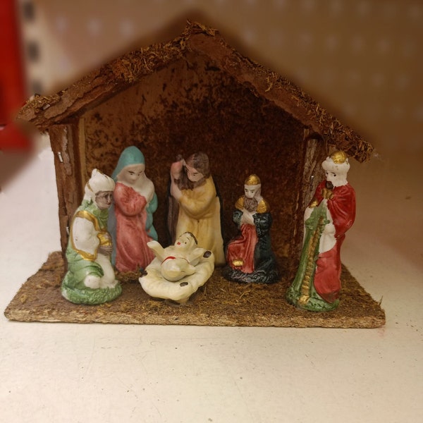 Handmade Wooden Christmas Nativity Scene Stable Manger with figures, Christmas gift