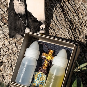 Set de regalo bendito de San Nectario de Egina con agua bendita y aceite, decoración religiosa para el hogar, protección contra el mal de ojo, regalo de Pascua