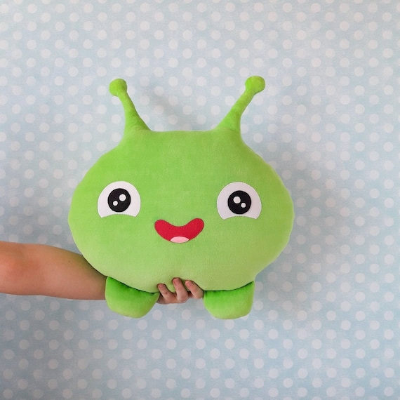 mooncake final space plush