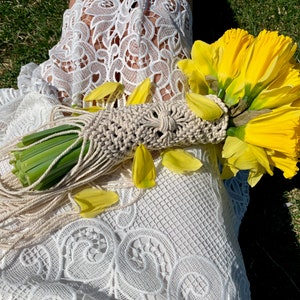 Macrame Bouquet Wrap, Bridal Bouquet Wrap, Wedding Bouquet, Boho Wedding Bouquet, Macrame Wedding, Bridal Shower