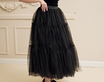 Tulle skirt adult, High waisted skirt black, Bridesmaid tulle skirt, Bridal overskirt, Tulle skirts for women, Full tulle skirt