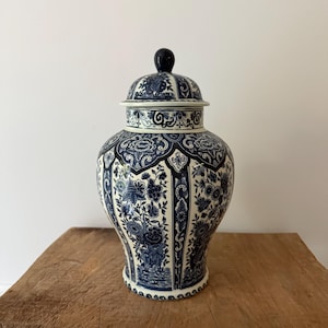 Delfts Blue and White Chinoiserie 12 Inch Jar