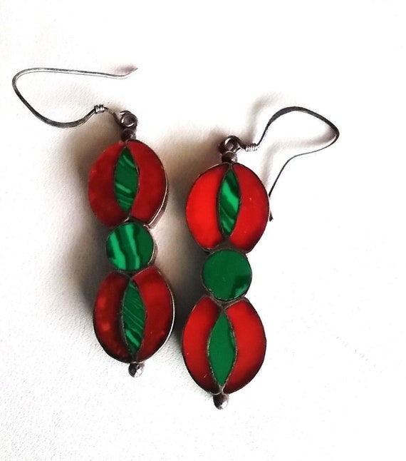 Himalayan earrings, malachite and coral earrings, 