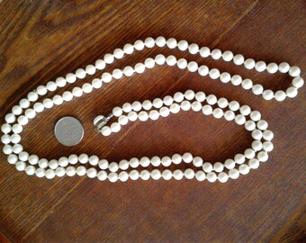 Vintage pearl bead necklace, faux pearls, 1950s pearls, matinee pearl strand, flapper pearls, long strand pearls