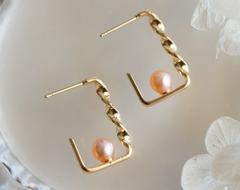Reagan Orange Pearl Square Hoop Earrings