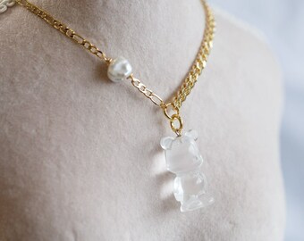 Willa Clear Quartz Bear Bold Gold Necklace