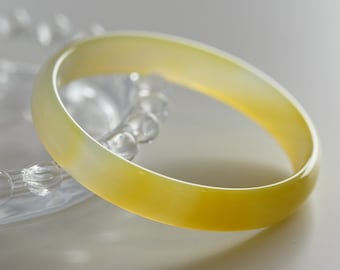 Colourful World! Yellow Colour Lace Agate Bangle #A172