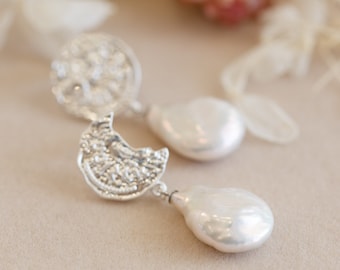 Samira Asymmetry Baroque Pearl Drop Earrings