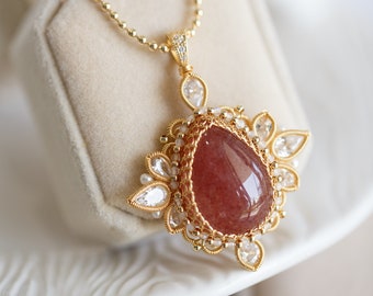 Athena Strawberry Quartz Crystal Necklace