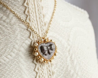 Natural Black Rhodonite Bowknot Pendant Necklace