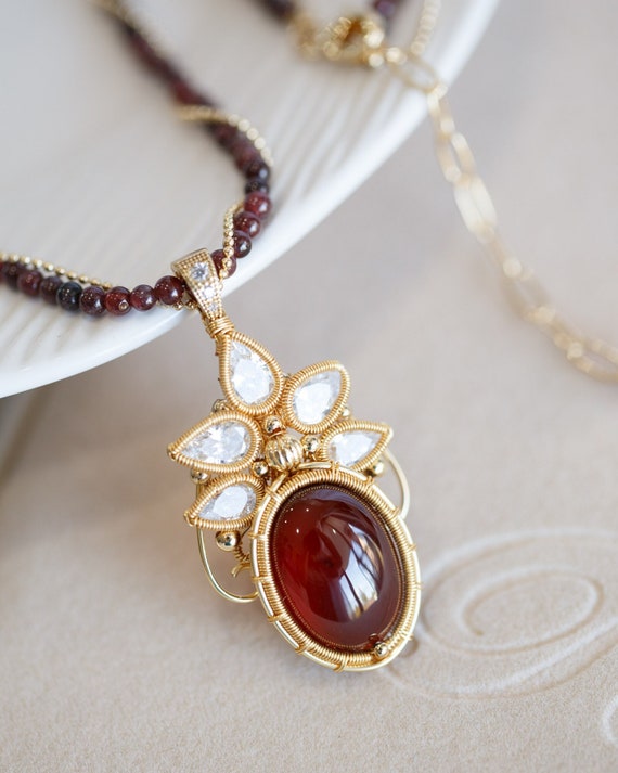 Peyton Natural Garnet Pendant Necklace