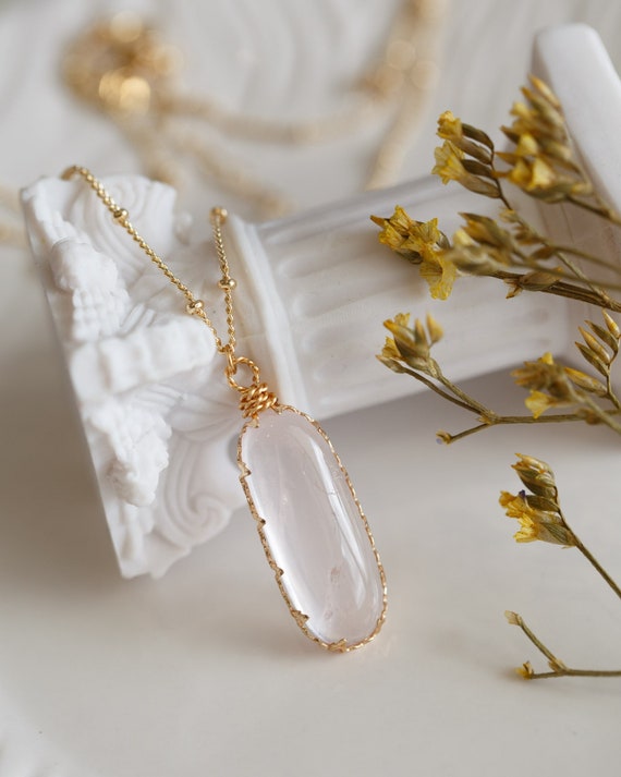 Kimora Natural Rose Quartz Pendant Necklace