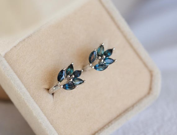 Alitzel Nature Sapphire Hoop Earrings