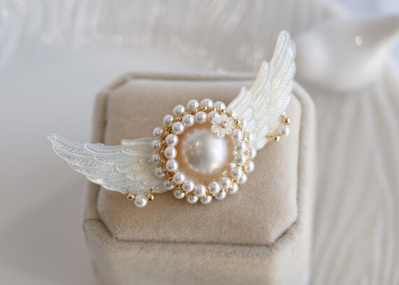 Inaya Natural Pearl Angel Wing Brooch