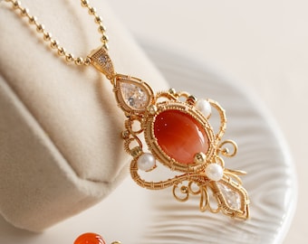 Sunniva Red Agate Carnelian Necklace