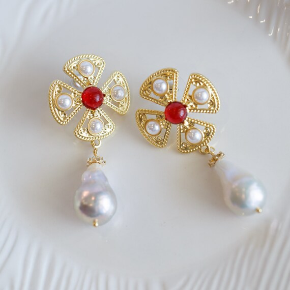 Chasina Baroque Pearl Medieval Style Earrings