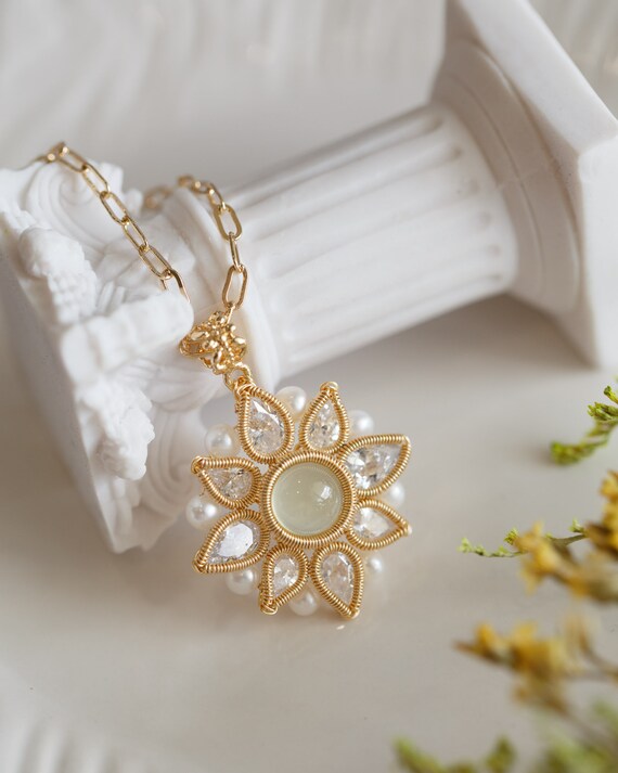 Austyn Natural Prehnite Sunflower Pendant Necklace