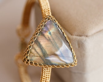 Leda Labradorite Crystal Gold Bangle