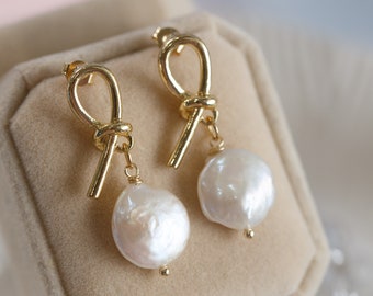 Colette Pearl Bowknot Earrings