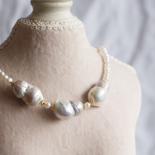 Luna Natural Baroque Pearl shops Beaded Necklace