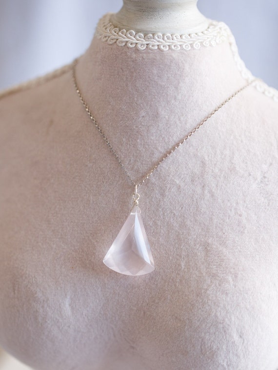 Araceli Mozambique Rose Quartz Pendant Necklace