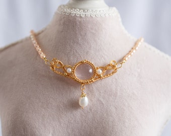 Mozambique Rose Quartz Phonix Tail Pendant Pearl Necklace