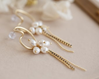 Luella Natural Pearl Cluster Earrings