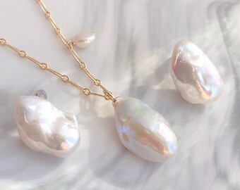 Serena Elegant Baroque Pearl Jewelry Set