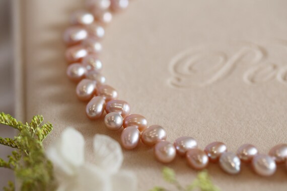 Aubrielle Natural Purple Pearl Wreath Necklace