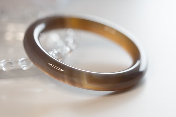 Colourful World! Icy Brown Colour Natural Lace Agate Bangle #228