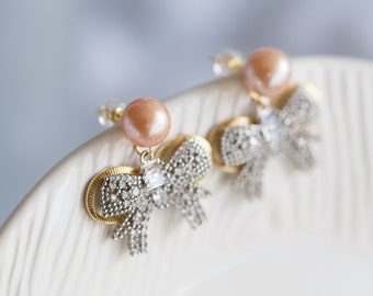 Ayleen Bowknot Pearl Stud Earrings