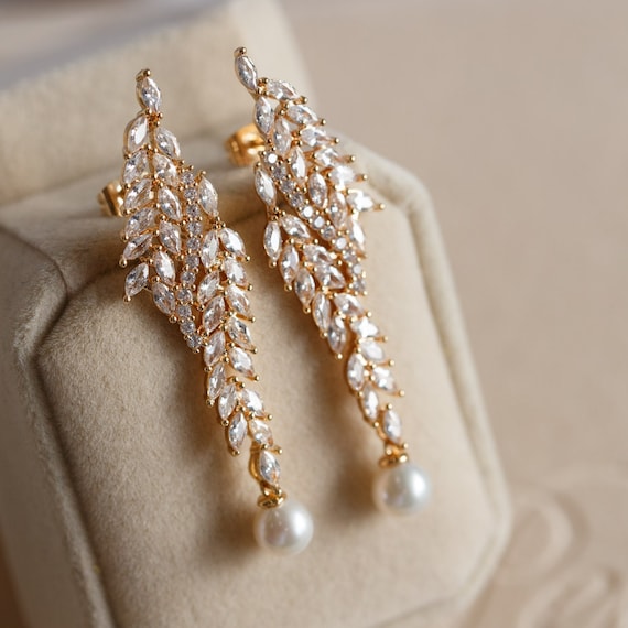 Marianna Cubic Pearl Earrings