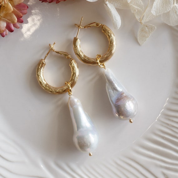 Reagan Multi-Way Baroque Pearl Hoop Earrings