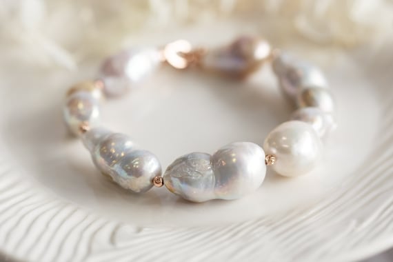 Arianna White Baroque Pearl Bracelet