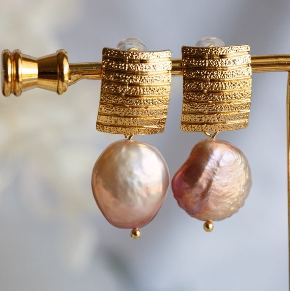 Astrid Purple Button Pearl Dangle Earrings