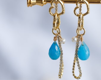 Birdie Chalcedony Hearts Earrings