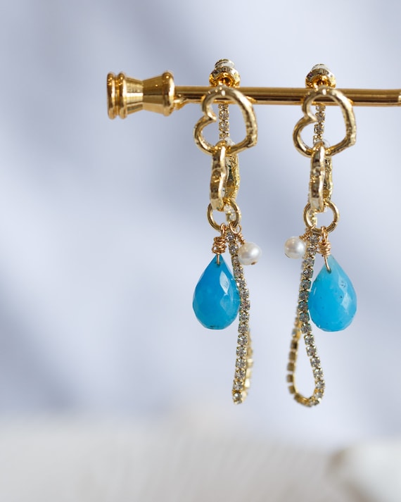 Birdie Chalcedony Hearts Earrings