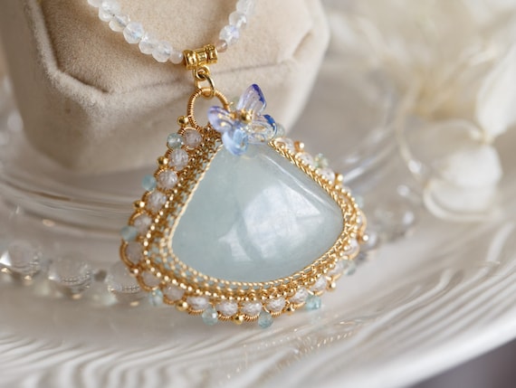 Catarina Aquamarine Pendant Necklace