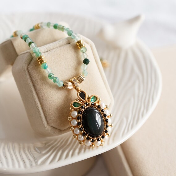 Stanislava Obsidian Green Agate Beaded Necklace