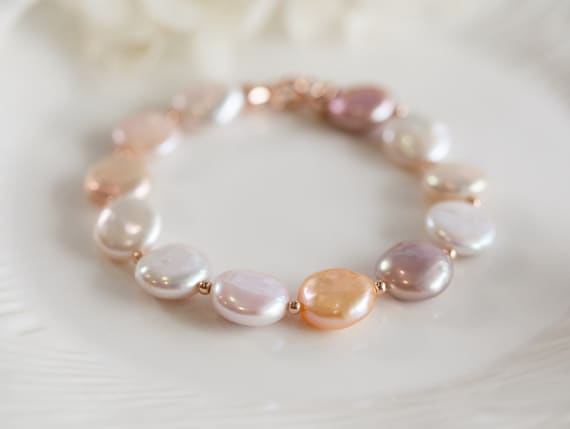 Angelou Natural Button Pearl Bracelet