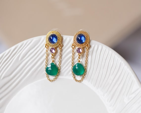 Eivor Green Chalcedony Dangle Earrings